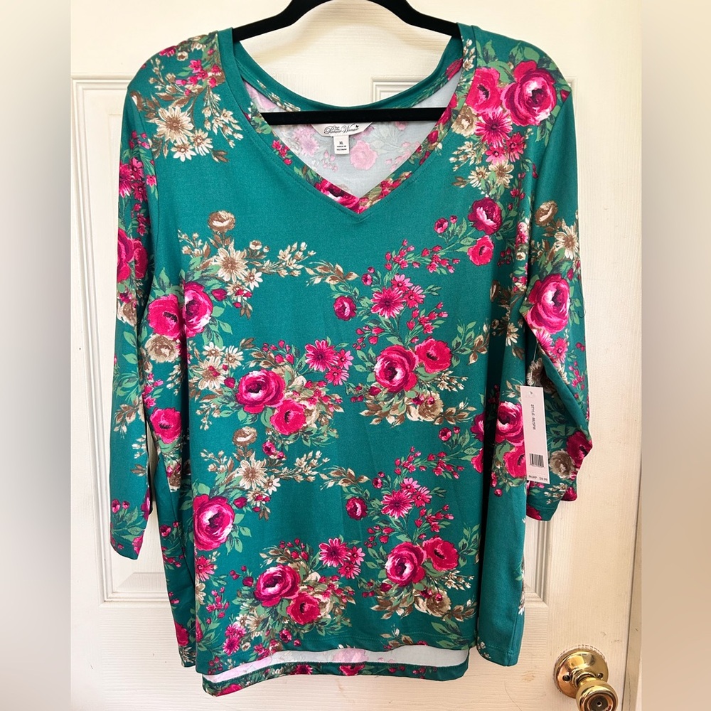Pioneer Women Green Floral Top